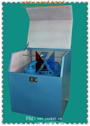 GJＦ77型密封式化驗(yàn)制樣粉碎機(jī).jpg